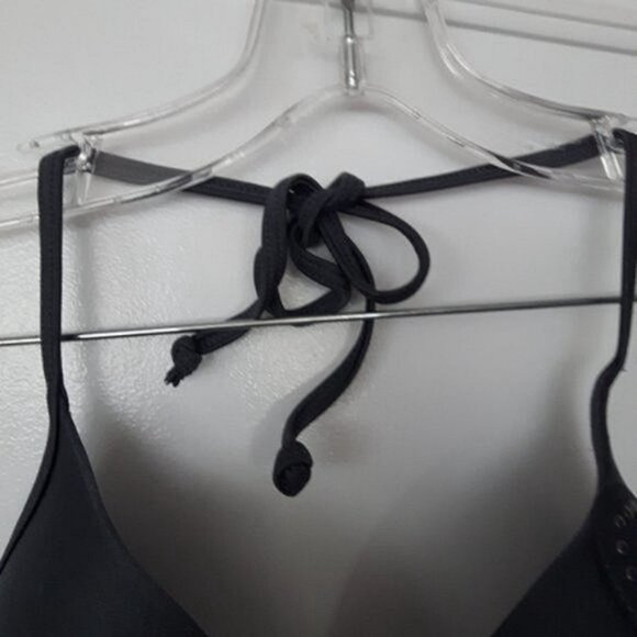 NWT- BODY GLOVE BIKINI TOP•Size S on tag (equals 32C fit) - Picture 7 of 11